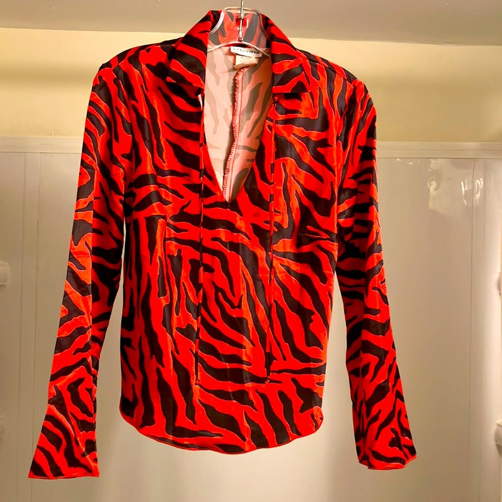 Women Tops, Brand Mirrors Size large, Color Red Animal Print